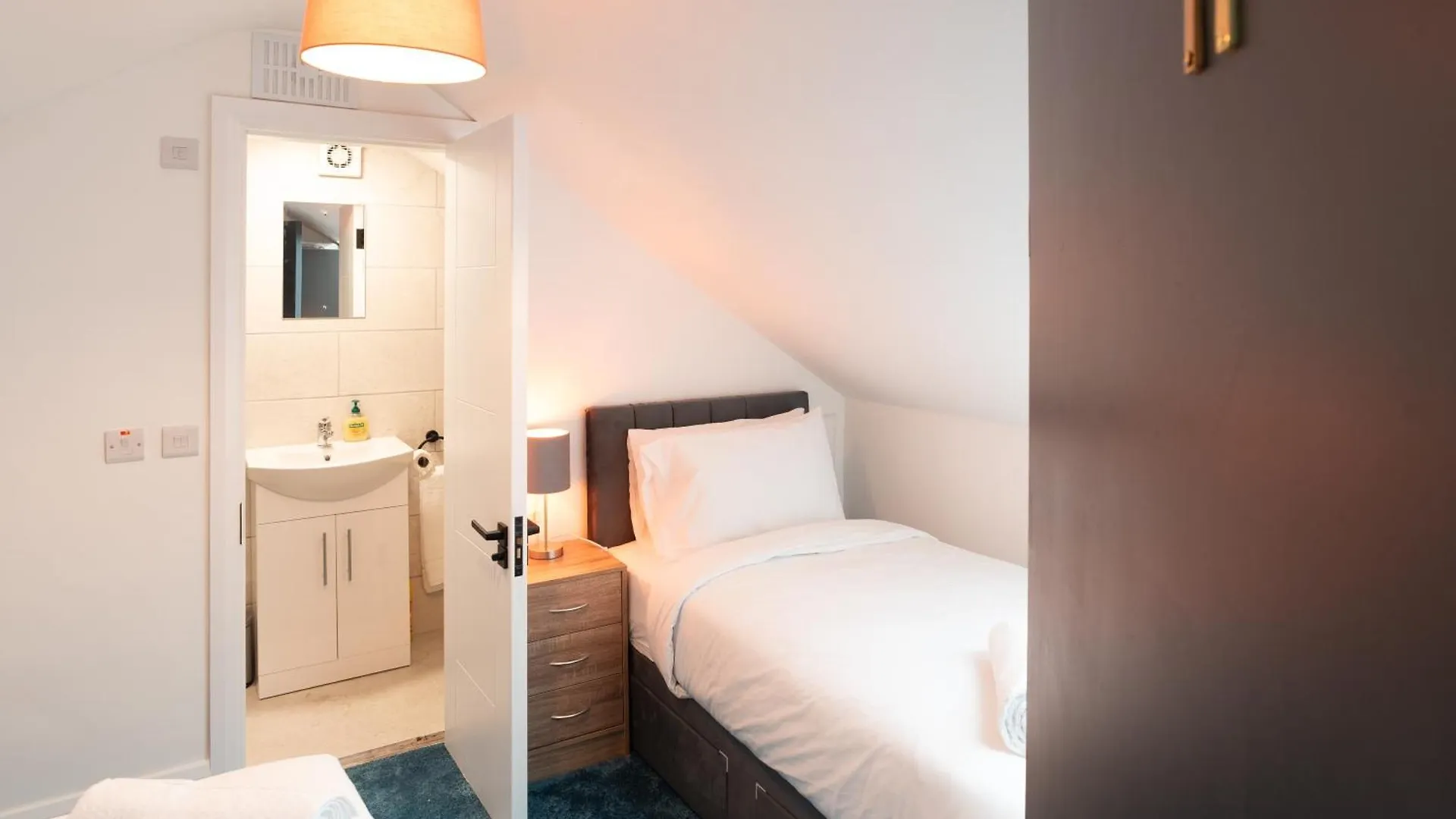 Casa de hóspedes Westwood Court Hotel Galway